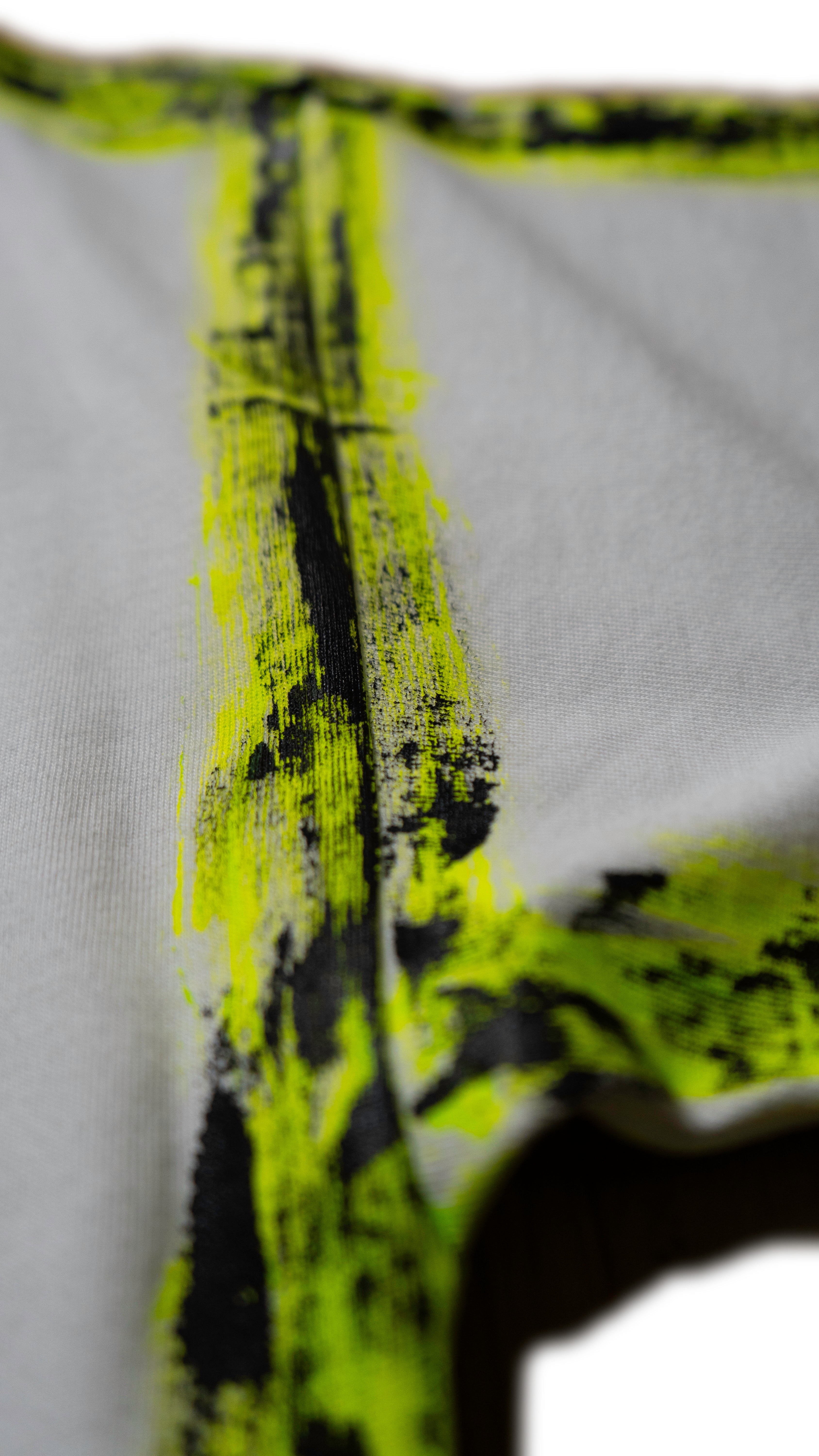 The Painter over sized T-shirt Yellow